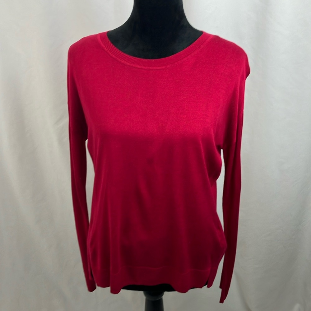 H&M Divided fuchsia pink long sleeve knit top women’s size small